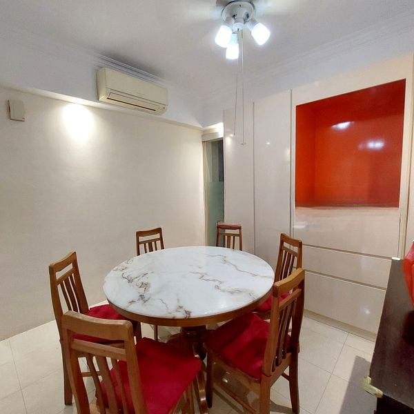 PARKVIEW APARTMENTS 4