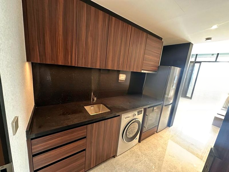 PULLMAN RESIDENCES NEWTON 8