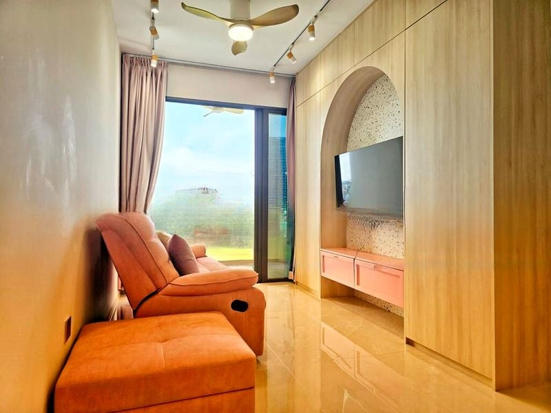 DAIRY FARM RESIDENCES 7