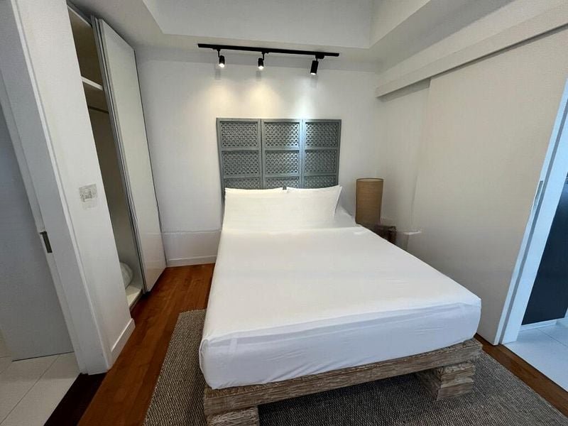 LOTUS AT PAYA LEBAR (EAST WING) 6