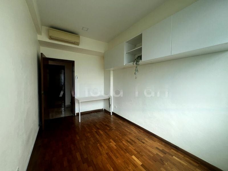 WOODGROVE CONDOMINIUM 5