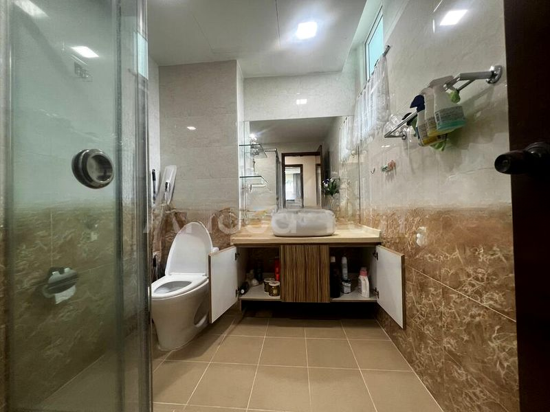 WOODGROVE CONDOMINIUM 8