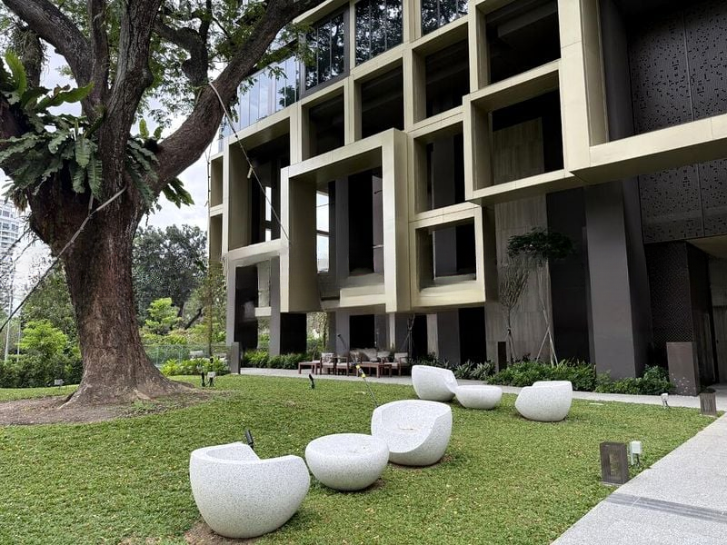 IRWELL HILL RESIDENCES 8