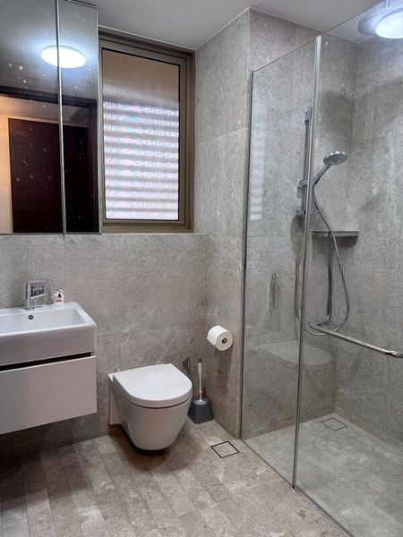 ONE DRAYCOTT 2