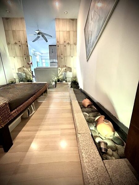 WOODGROVE CONDOMINIUM 6