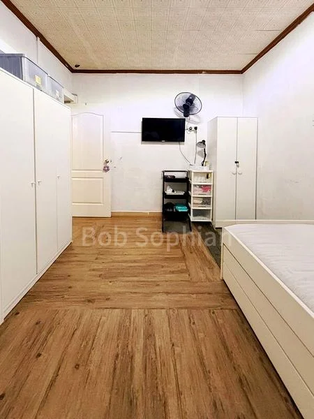 JURONG WEST ST 52 10