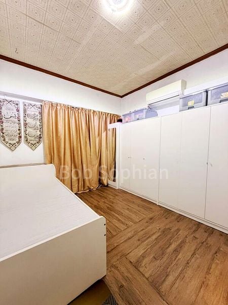 JURONG WEST ST 52 11