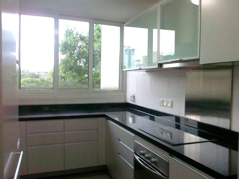 CLYDES RESIDENCE 11