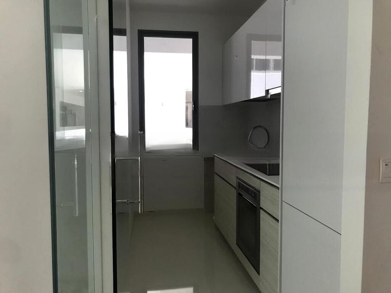 TRE RESIDENCES 1