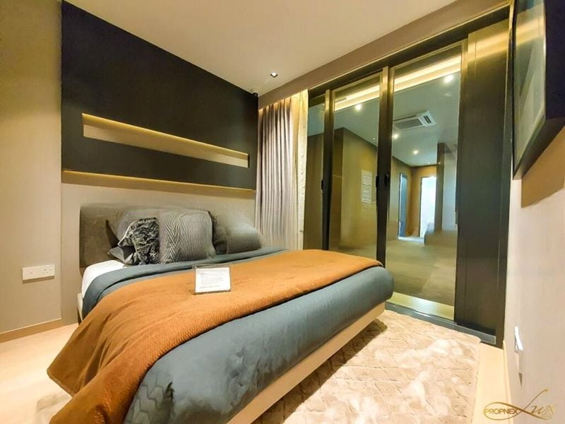 IRWELL HILL RESIDENCES 4