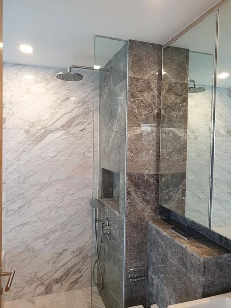 THE PEAK @ CAIRNHILL II 6