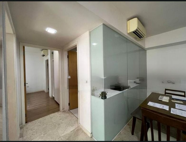 THE LAKEFRONT RESIDENCES 5