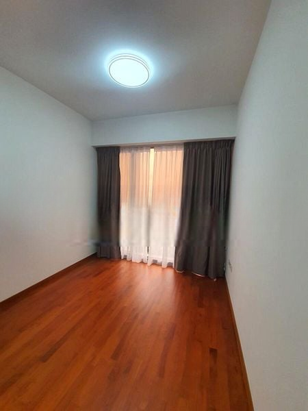 SEASIDE RESIDENCES 8