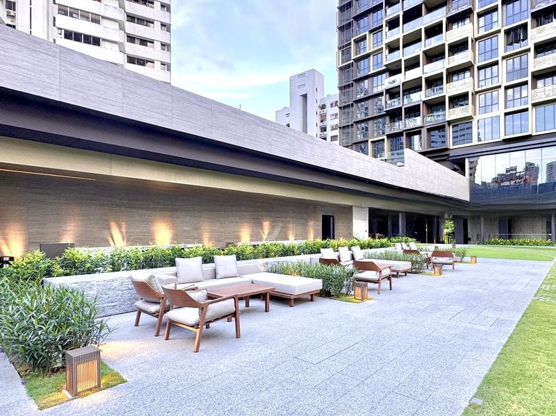 IRWELL HILL RESIDENCES 12