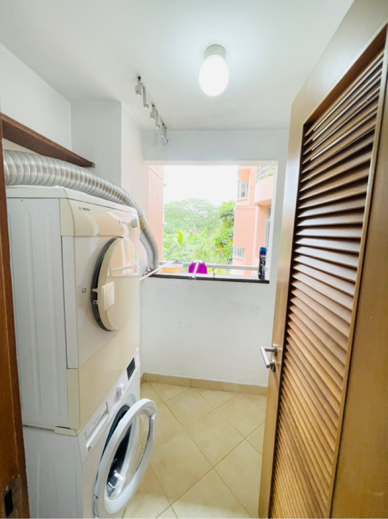 ADAM PARK CONDOMINIUM 23