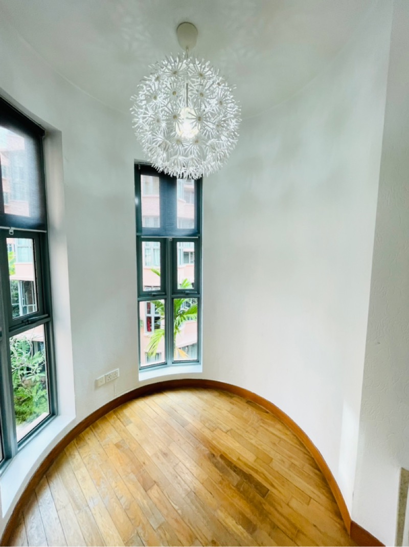 ADAM PARK CONDOMINIUM 8