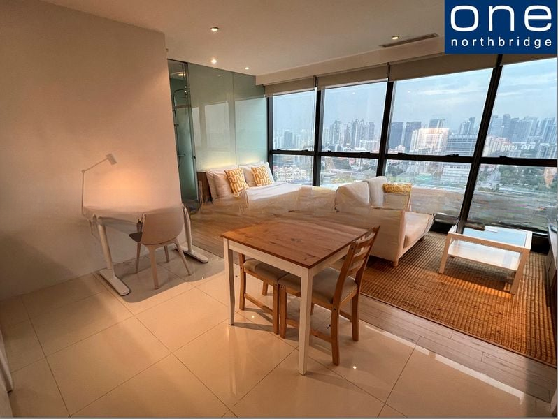 HIGH STREET CENTRE 2