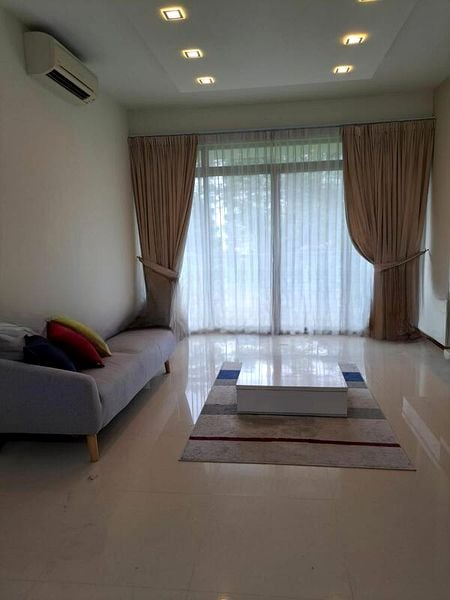 THE RAINTREE 8