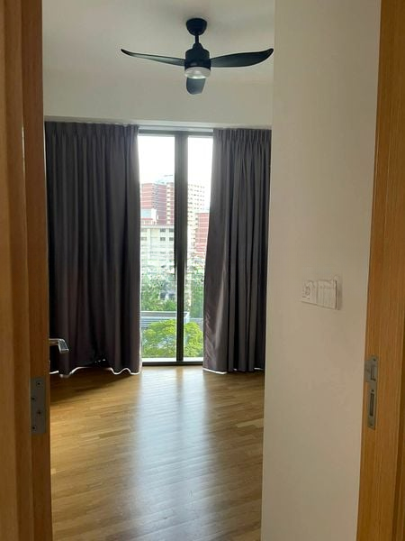 COMMONWEALTH TOWERS 4