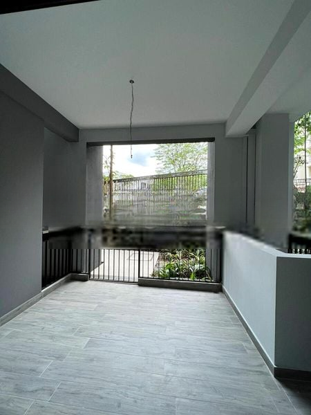 MAYFAIR MODERN 1