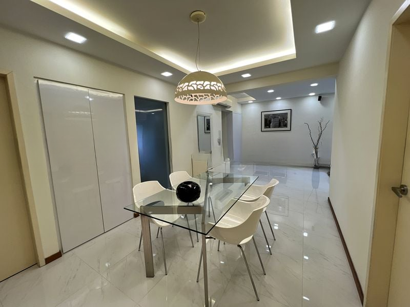 WEST BAY CONDOMINIUM 8