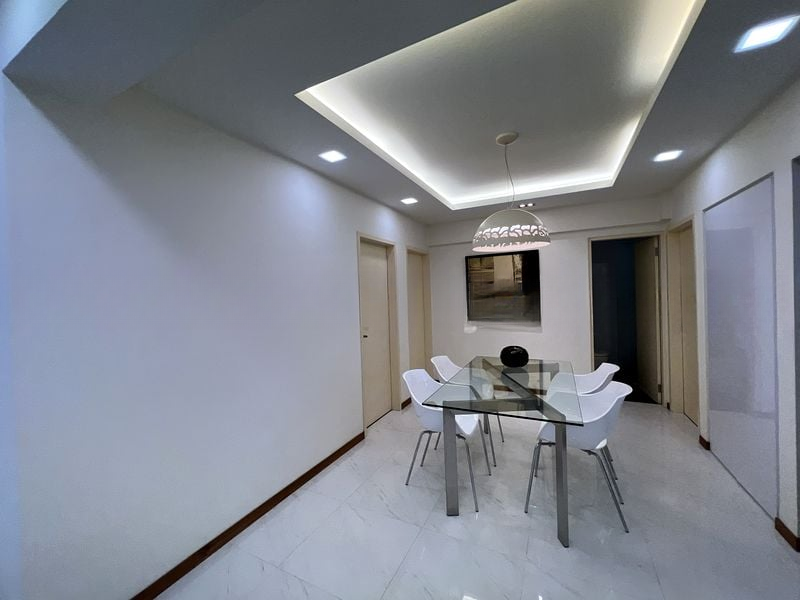 WEST BAY CONDOMINIUM 7