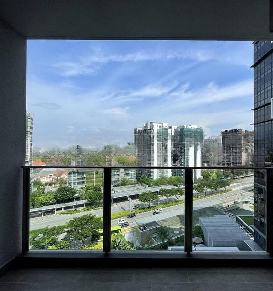 THE POIZ RESIDENCES 10