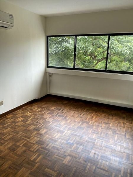 NEPTUNE COURT 5