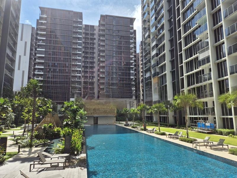 SIMS URBAN OASIS 10