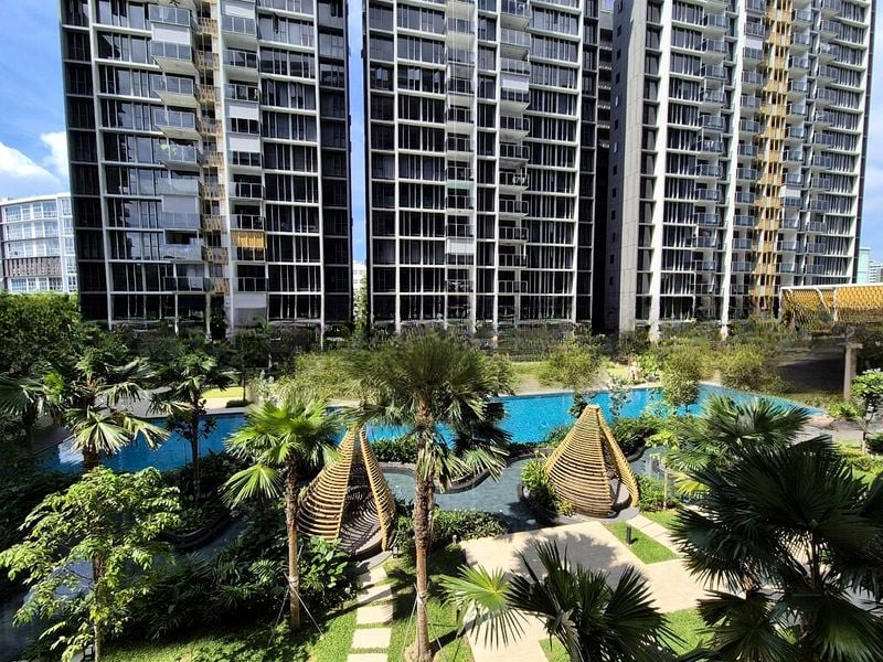 SIMS URBAN OASIS 9