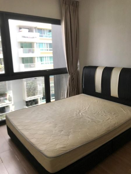 THE LAKEFRONT RESIDENCES 10