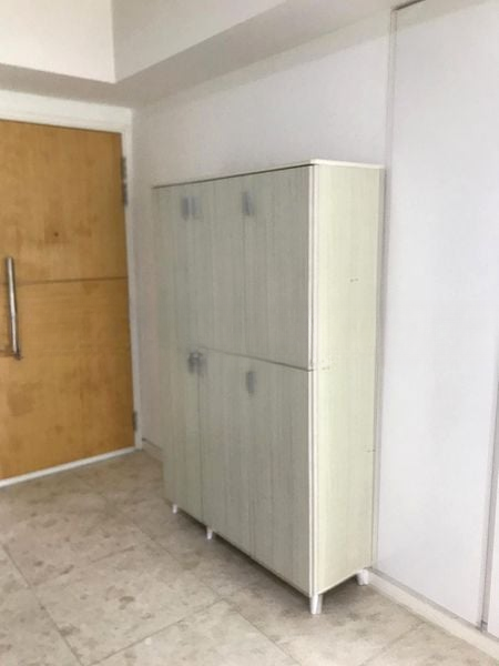 THE LAKEFRONT RESIDENCES 12