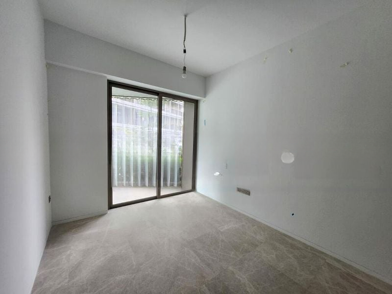 THE REEF AT KING'S DOCK 7