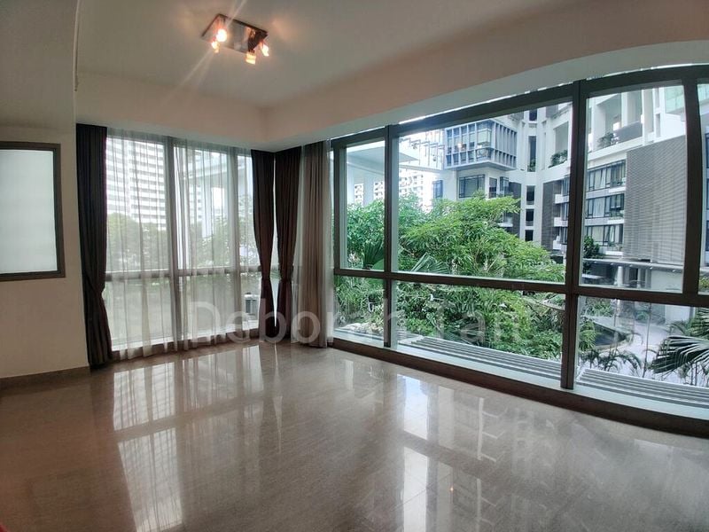 THE LIGHT @ CAIRNHILL 2