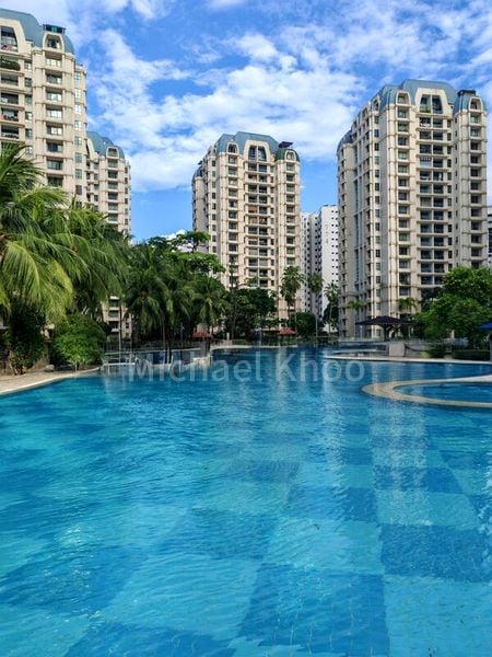 AQUARIUS BY THE PARK 6