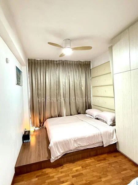 ORCHID PARK CONDOMINIUM 4