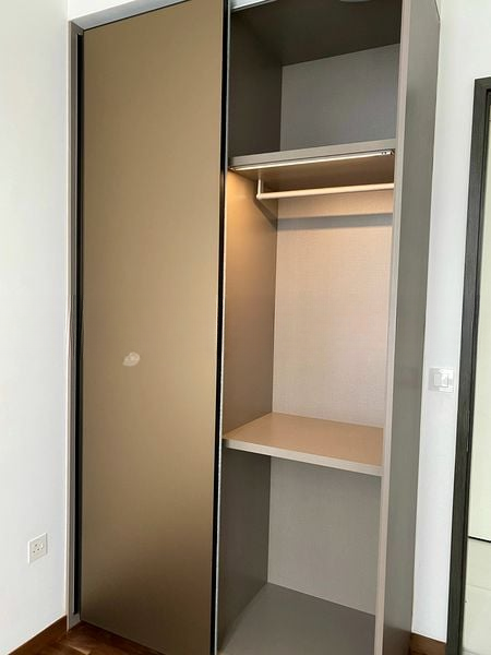 HALLMARK RESIDENCES 6