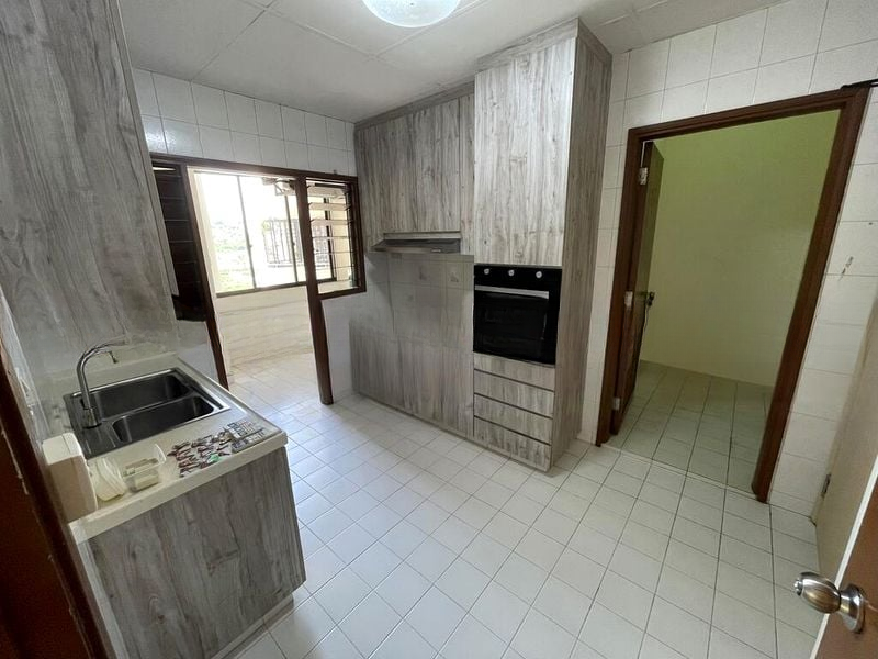 CASHEW HEIGHTS CONDOMINIUM 6