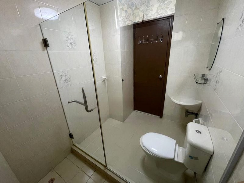 CASHEW HEIGHTS CONDOMINIUM 7