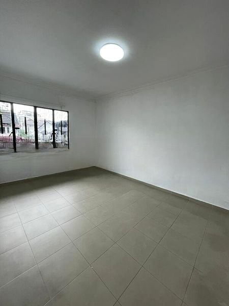 THOMSON GARDEN ESTATE 3