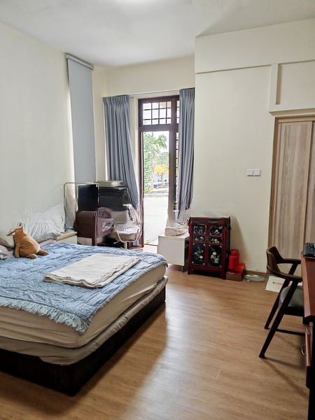CASHEW HEIGHTS CONDOMINIUM 5