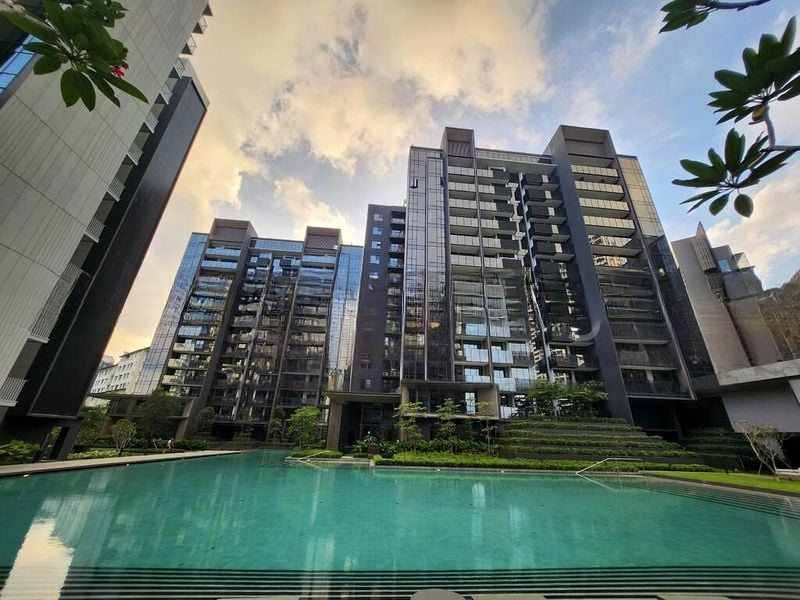 LEEDON GREEN 12