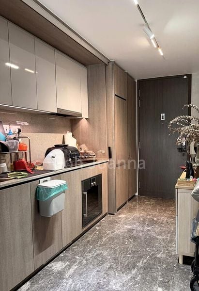 AVENUE SOUTH RESIDENCE 5