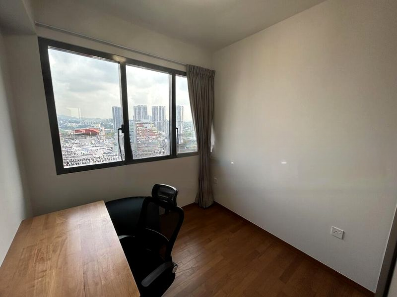 STIRLING RESIDENCES 7