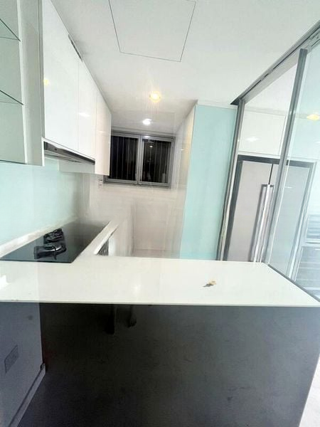 CENTRO RESIDENCES 7