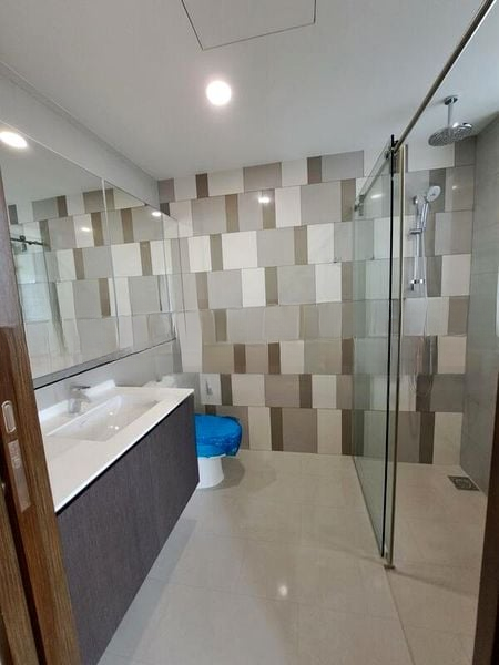 FORESQUE RESIDENCES 5