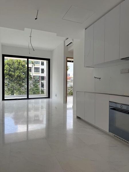 PEAK RESIDENCE 2