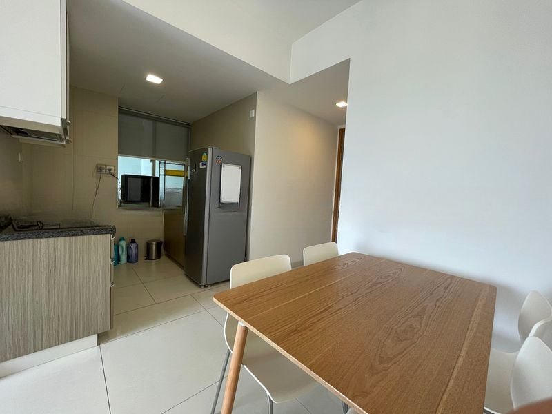 THE METROPOLITAN CONDOMINIUM 2