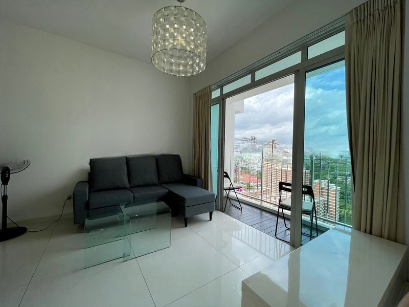 THE METROPOLITAN CONDOMINIUM 8