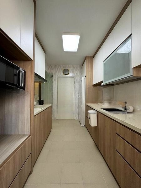 BT BATOK WEST AVE 8 2